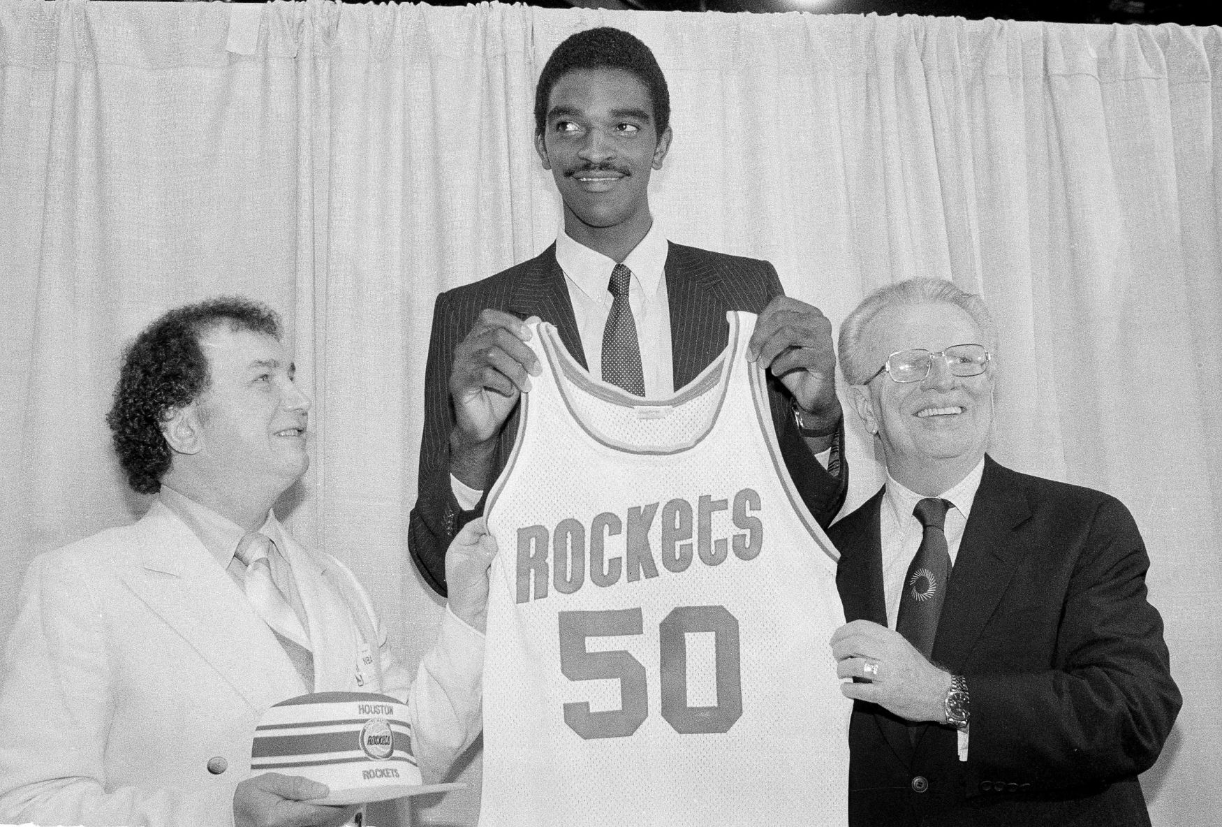Ralph Sampson, Charlie Thomas, Larry O'Brien